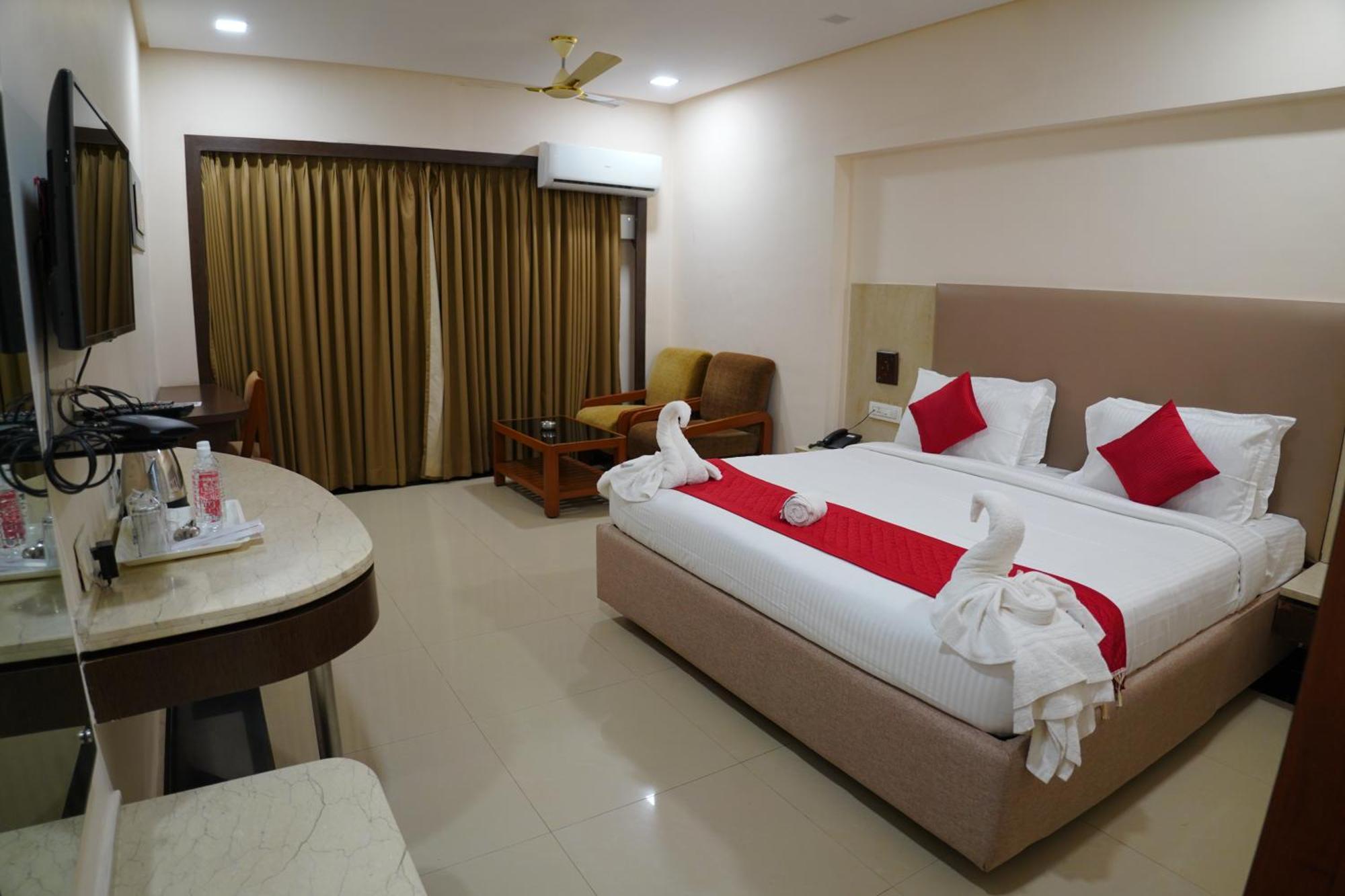 Hotel Grand Nagarjuna By Konark Hotels Guntūr Esterno foto